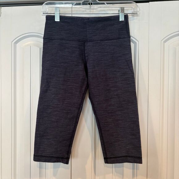 Lululemon‎ Navy Heather Capri Leggings Size 4 - Picture 1 of 6